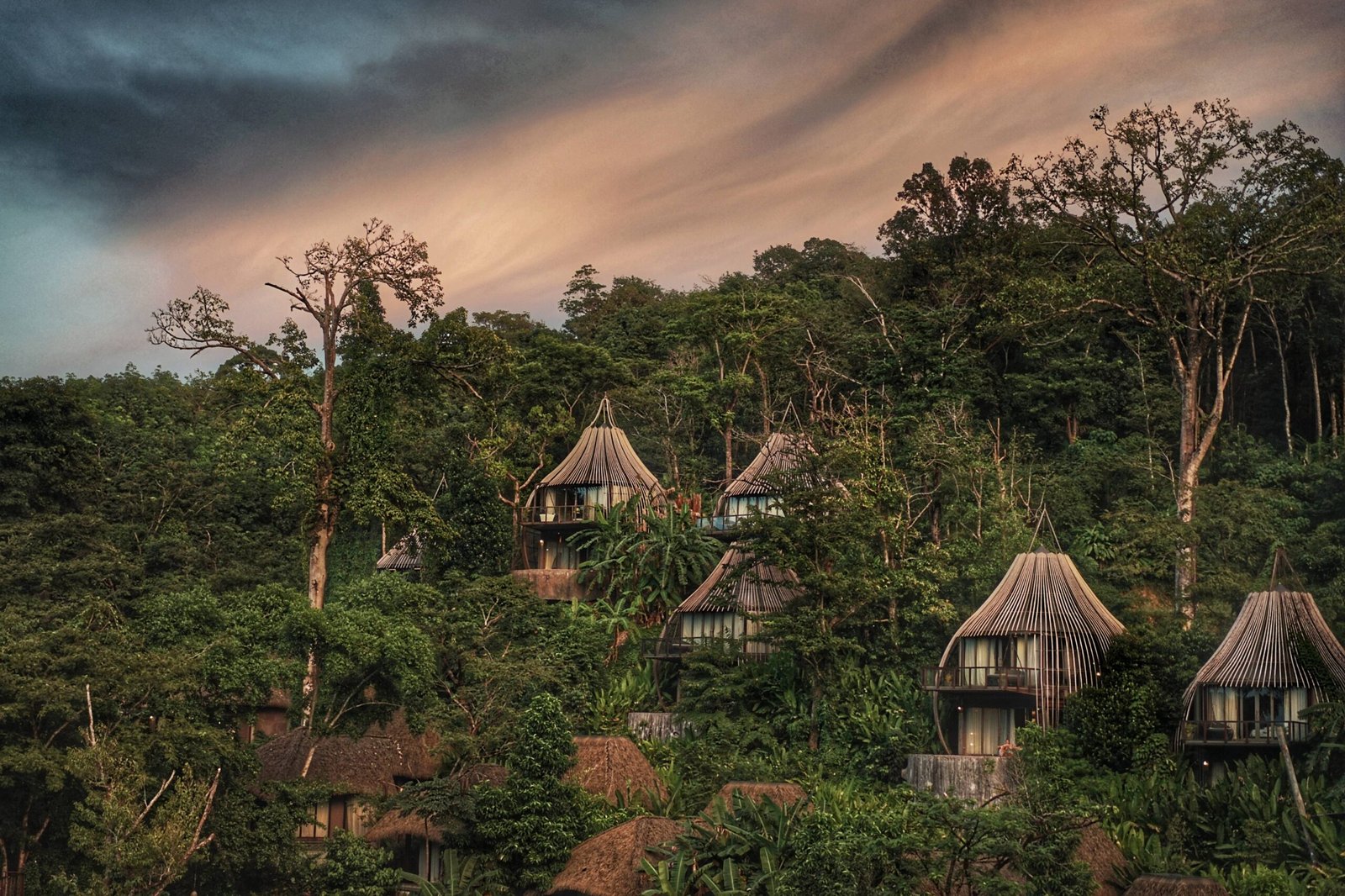 Treehouses Accommodations in Mississippi