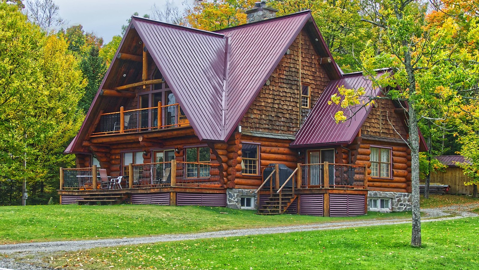 Treehouses Accommodations in North Carolina